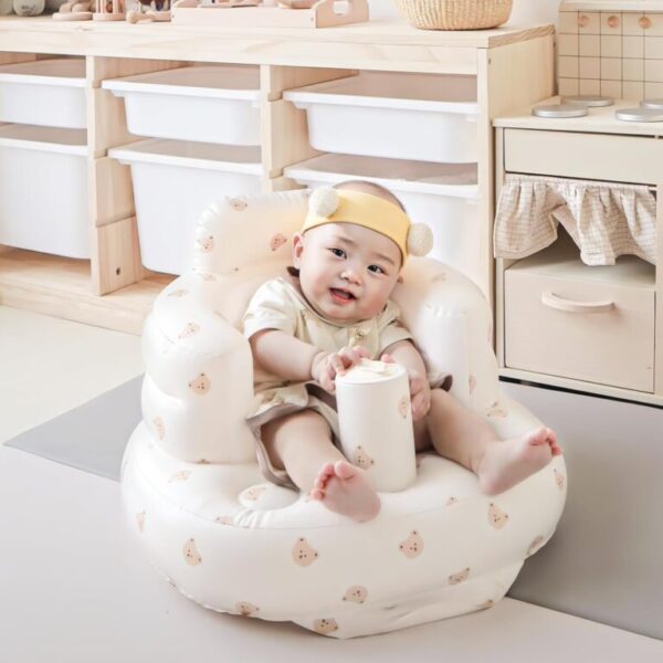 Inflatable Baby Seat with Built-In Air Pump - Image 3